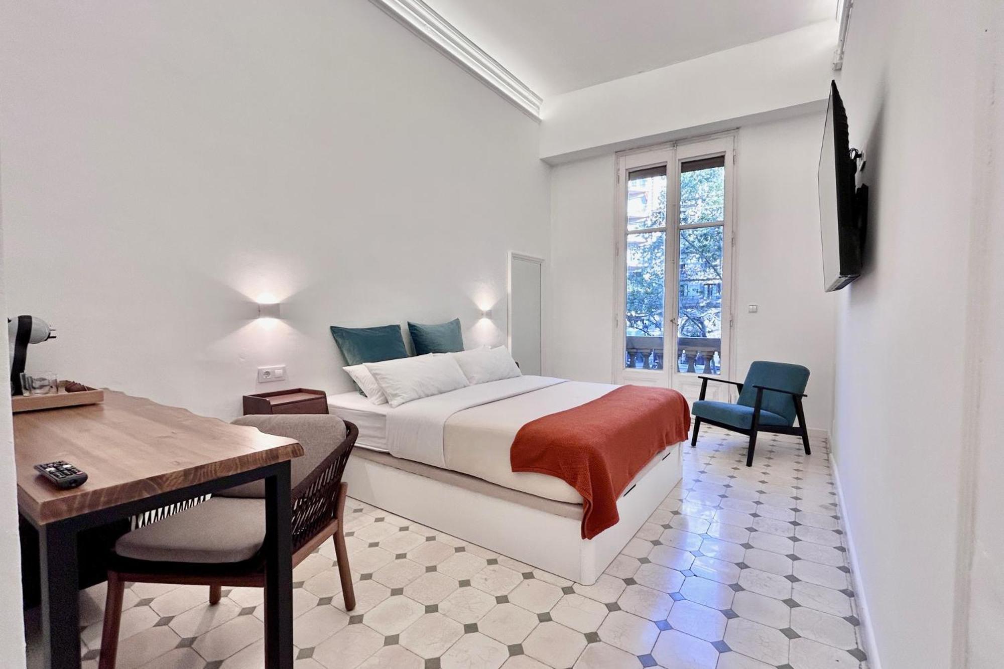 Double Room Private Bathroom