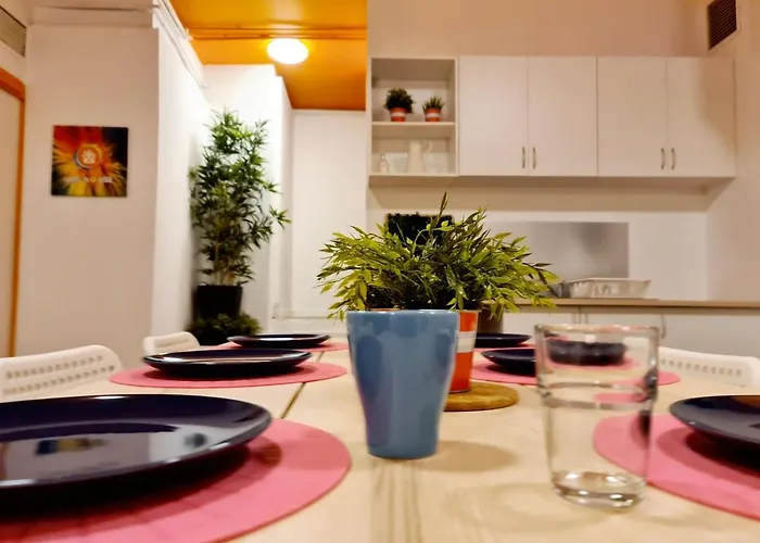 Hostel Arc House Gracia Barcelona